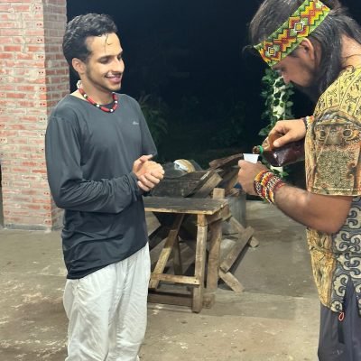 servindo ayahuasca